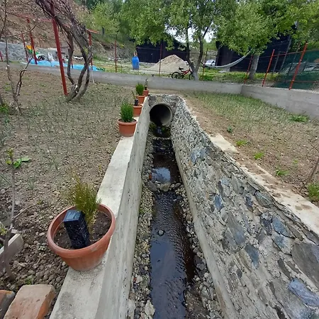 Casa De Vacanta *
